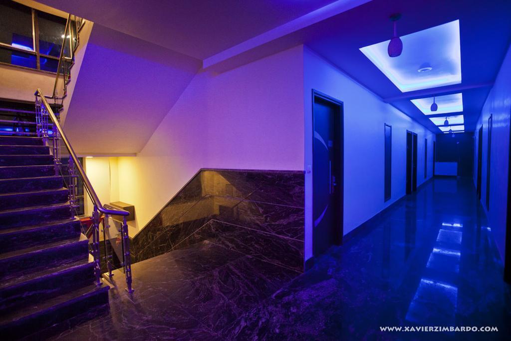 Vrindāvan Hotel Krishna International מראה חיצוני תמונה
