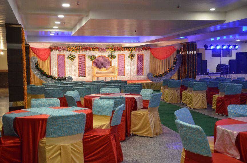 Vrindāvan Hotel Krishna International מראה חיצוני תמונה