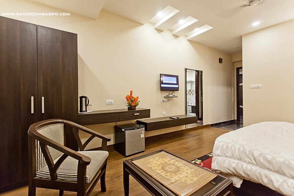 Vrindāvan Hotel Krishna International מראה חיצוני תמונה
