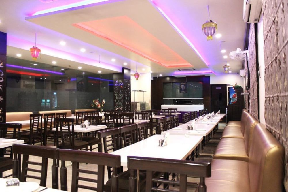 Vrindāvan Hotel Krishna International מראה חיצוני תמונה